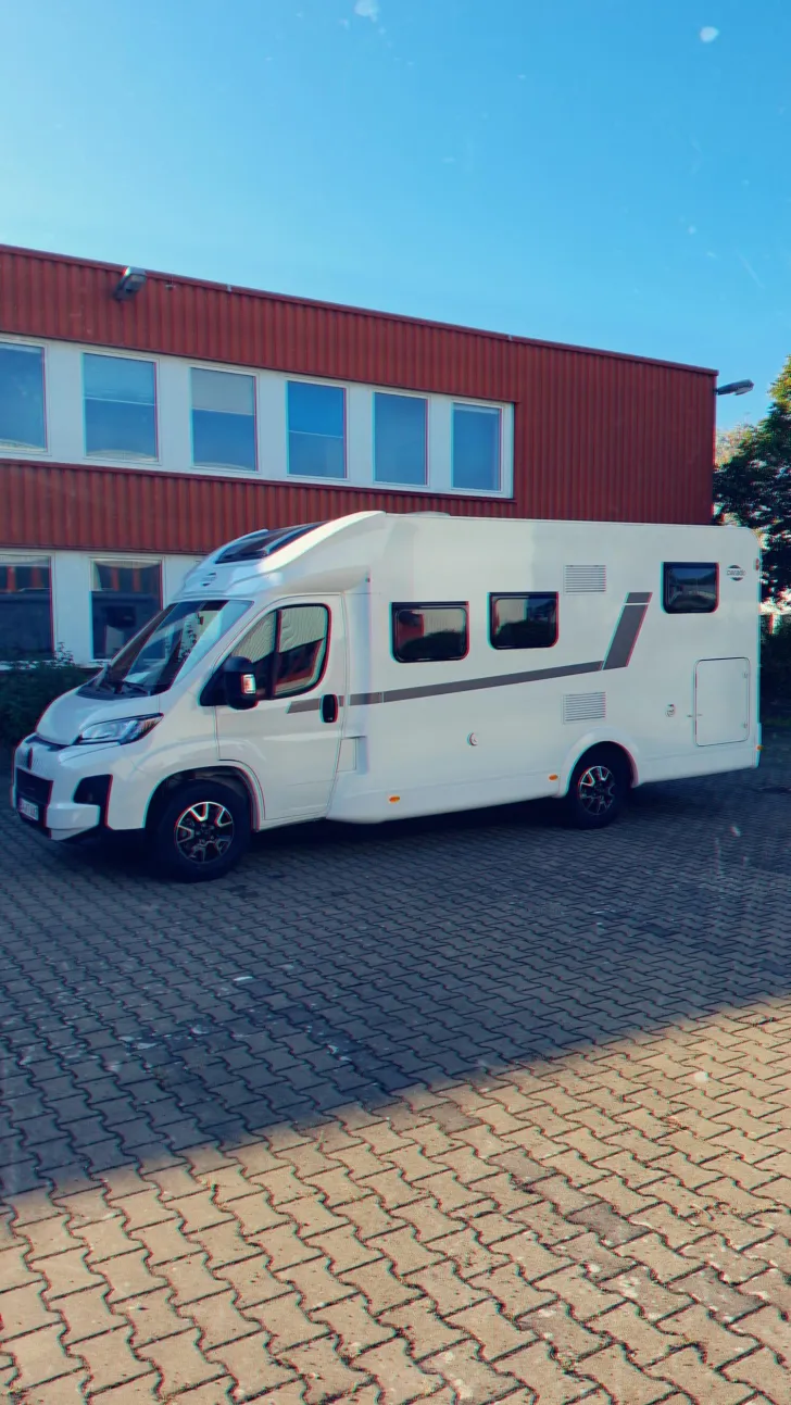 Fahrzeugbild Carado T 338s #7