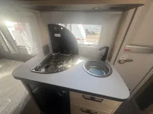 Fahrzeugbild Weinsberg CaraOne EDITION HOT 390 QD #7