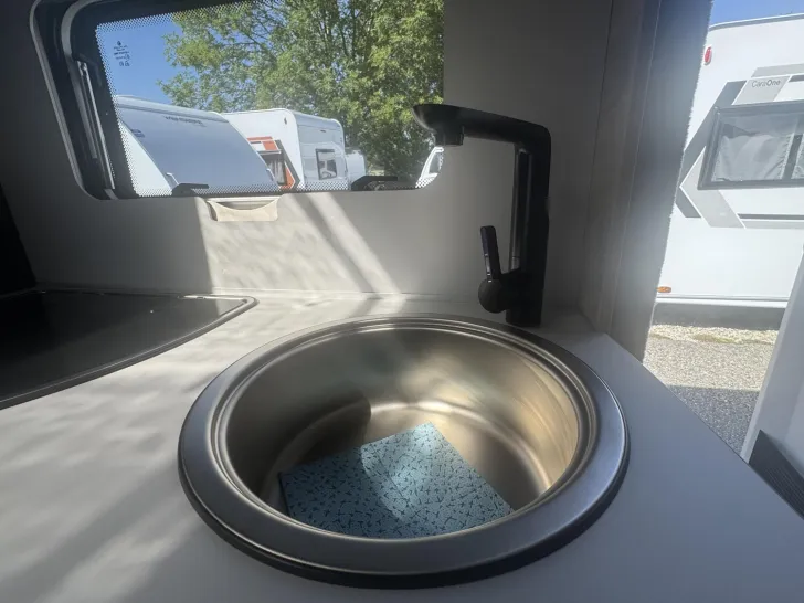 Fahrzeugbild Weinsberg CaraOne EDITION HOT 480 QDK #9