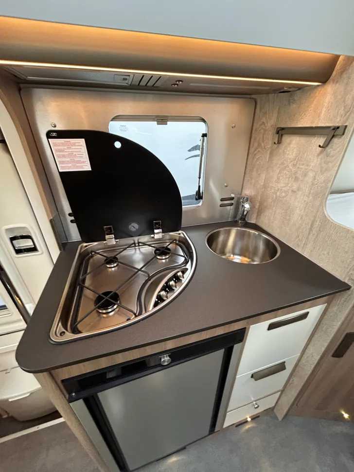 Fahrzeugbild Laika Ecovip L 2009 *Mietfahrzeug* #8