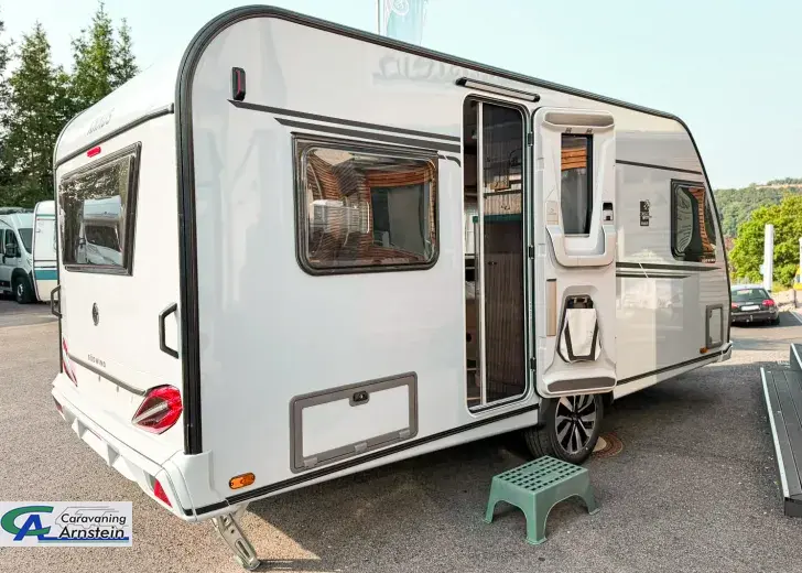 Fahrzeugbild Knaus Südwind 450 FU Black Selection #5