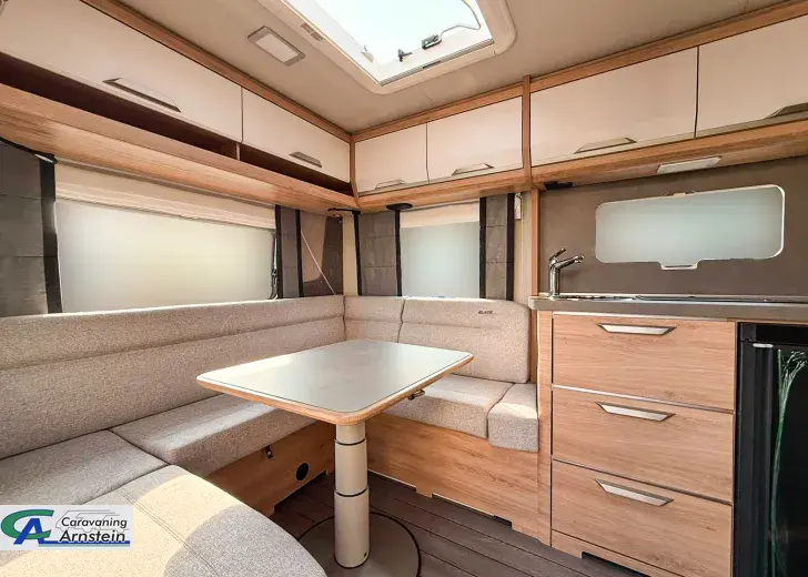 Fahrzeugbild Knaus Südwind 450 FU Black Selection #16