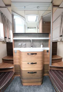 Fahrzeugbild Knaus Sun I 900 LX 180 PS, Automatik; 5,5 Tonnen #11