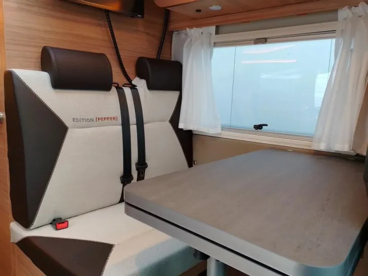 Fahrzeugbild Weinsberg CaraCompact MB EDITION PEPPER 640 MEG Miet-Fz. #18