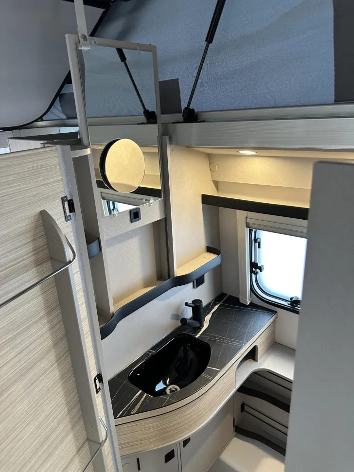 Fahrzeugbild Hymer Eriba Eriba Touring 630 Blue Ed+Mover+Schlafdach+Marki #20
