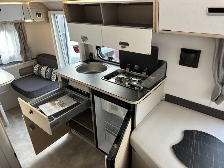 Fahrzeugbild Hymer Eriba Eriba Touring 542 Silver Edition, Markise #12