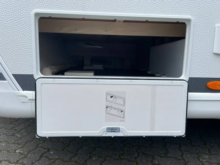 Fahrzeugbild Hobby De Luxe 545 KMF MJ2027 #48