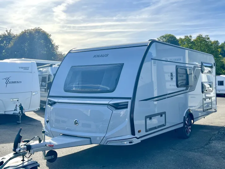 Fahrzeugbild Knaus Südwind 580 QS Black Selection #4
