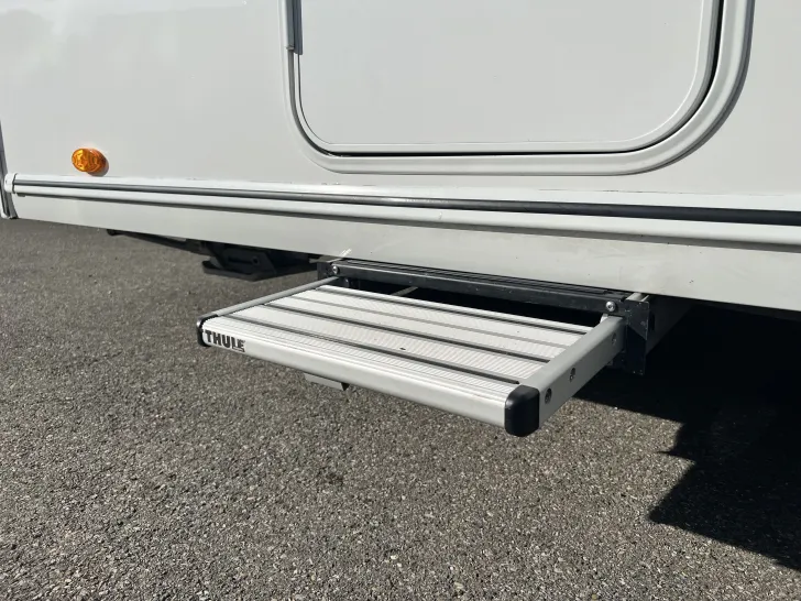 Fahrzeugbild Sterckeman Starlett 470 PE mit Mover und Sackmarkise #11
