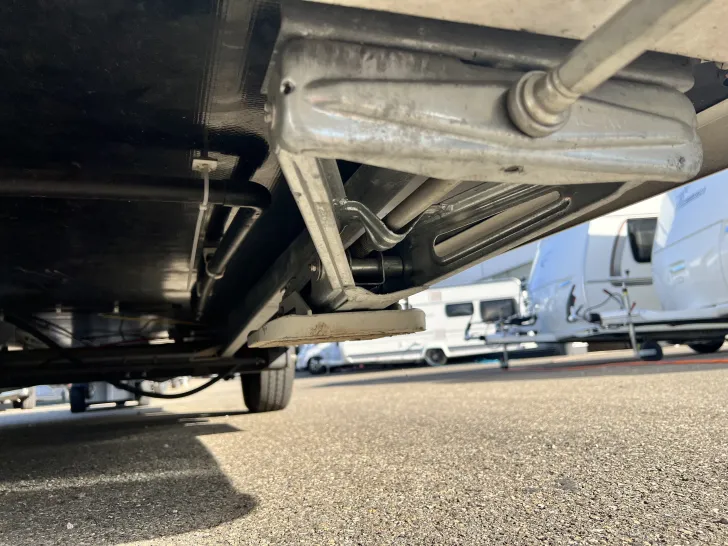 Fahrzeugbild Sterckeman Starlett 470 PE mit Mover und Sackmarkise #13