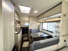 Fahrzeugbild Sterckeman Starlett 470 PE mit Mover und Sackmarkise #24