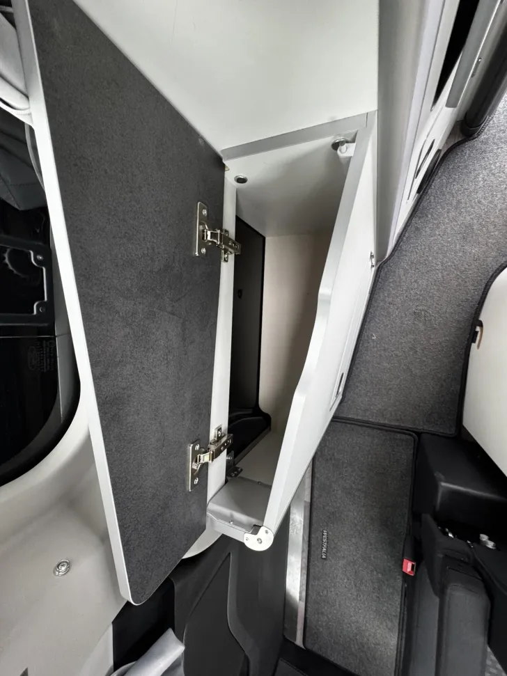 Fahrzeugbild Ford Nugget Plus Hochdach #17