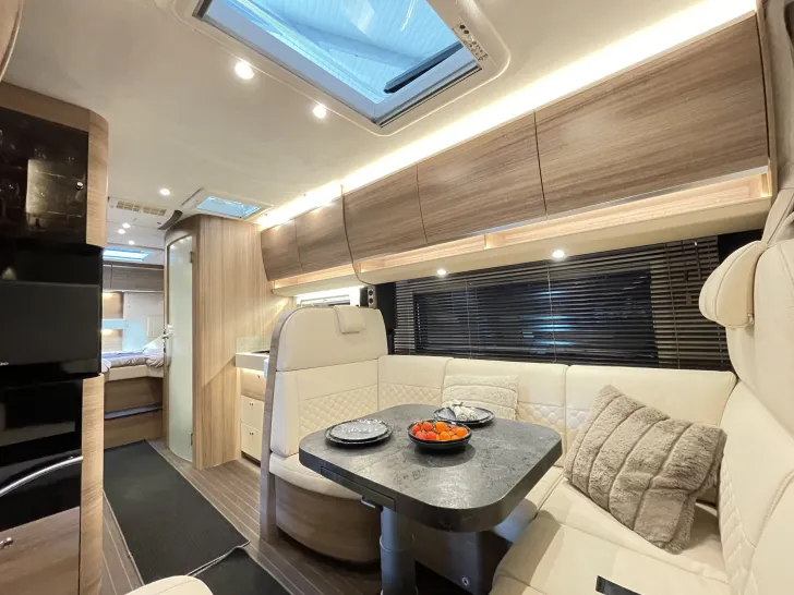 Fahrzeugbild Concorde CRUISER 891LR Diamond Series - 6 Schlafpl. #9