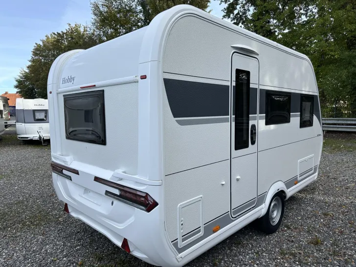 Fahrzeugbild Hobby OnTour 390 SF #1