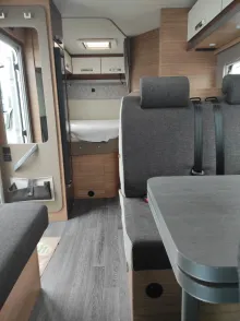 Fahrzeugbild Weinsberg CaraLoft 650 MF 1096 - 611, Schalter #7