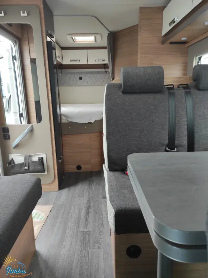 Fahrzeugbild Weinsberg CaraLoft 650 MF 1096 - 611, Schalter #7