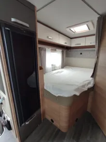 Fahrzeugbild Weinsberg CaraLoft 650 MF 1096 - 611, Schalter #8