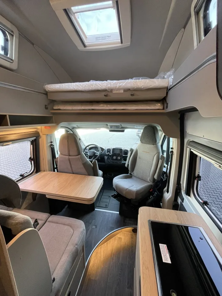 Fahrzeugbild Weinsberg CaraBus GREY EDITION FIRE 600 MQH Hochdach #19