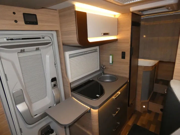 Fahrzeugbild Weinsberg CaraCompact EDITION PEPPER 640 MEG #14