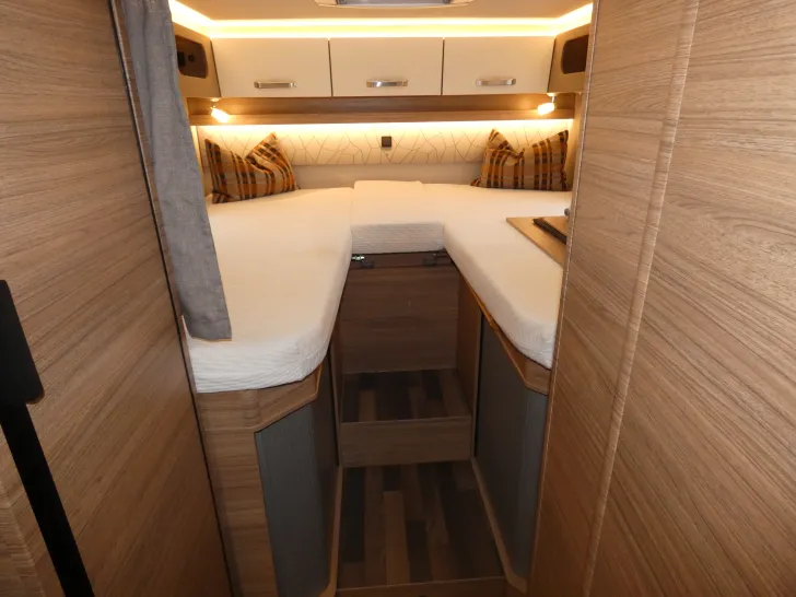 Fahrzeugbild Weinsberg CaraCompact EDITION PEPPER 640 MEG #17