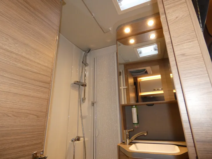 Fahrzeugbild Weinsberg CaraCompact EDITION PEPPER 640 MEG #19