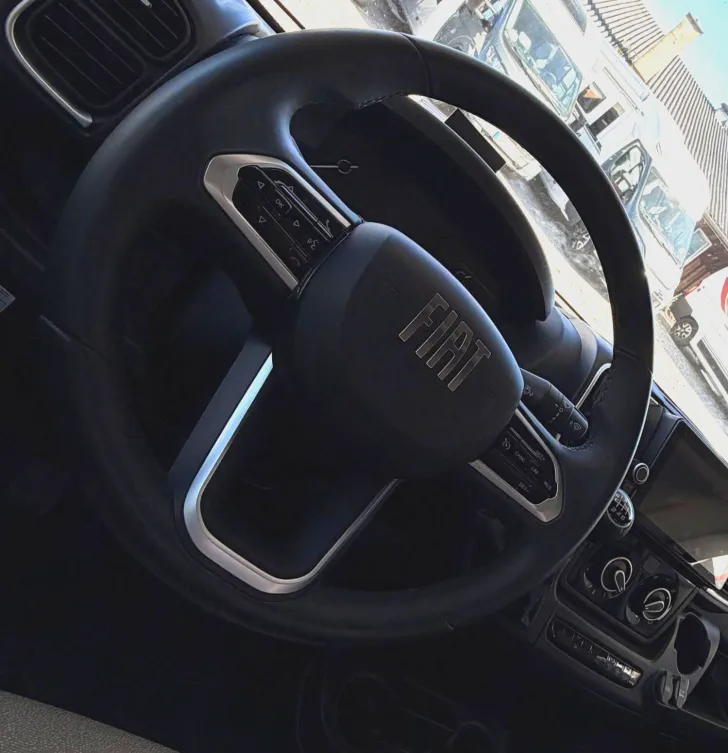 Fahrzeugbild Weinsberg CaraHome 650 MEG erst 11.000 km #16