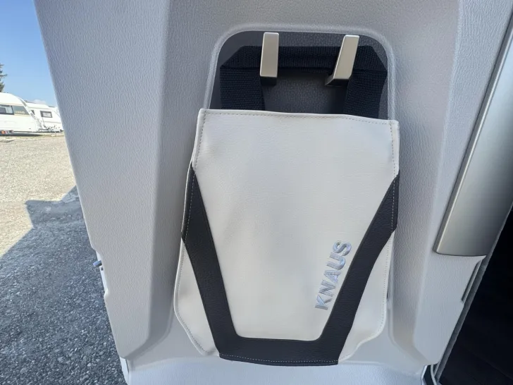 Fahrzeugbild Knaus Sport 400 QD #16
