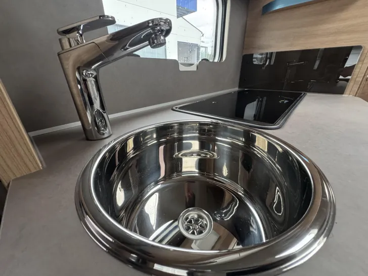 Fahrzeugbild Knaus Südwind BLACK SELECTION 580 QS #11