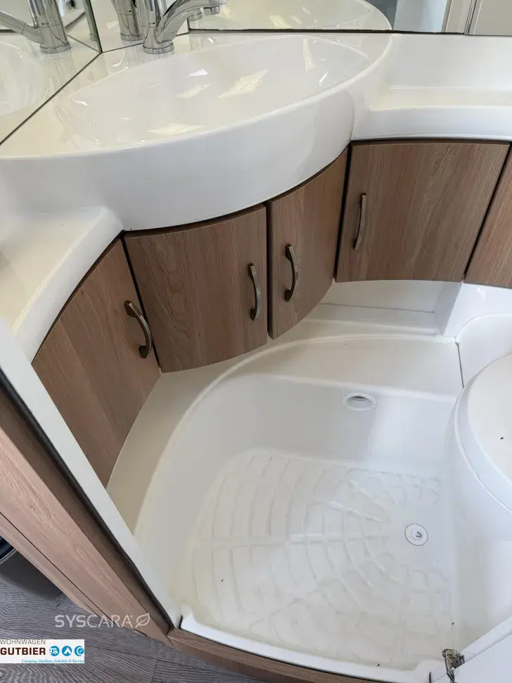 Fahrzeugbild Hobby De Luxe 495 UL #16