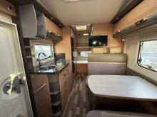 Fahrzeugbild Knaus Sky Traveller 600 DKG **6 Sitzplätze** #5