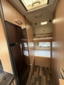 Fahrzeugbild Knaus Sky Traveller 600 DKG **6 Sitzplätze** #7