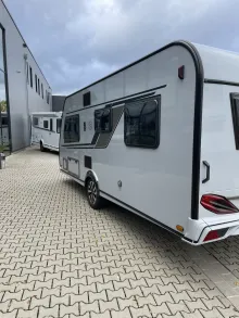 Fahrzeugbild Knaus Südwind BLACK SELECTION 500 FU Rundsitzgruppe #4