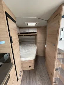 Fahrzeugbild Knaus Südwind BLACK SELECTION 500 FU Rundsitzgruppe #9