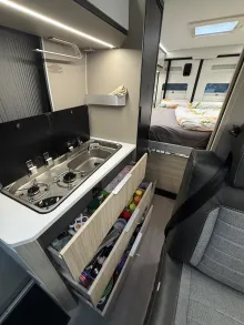 Fahrzeugbild Adria Twin Plus 640 SGX Automatik, 140PS #6