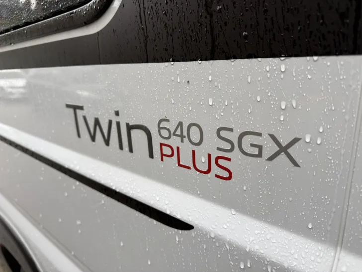 Fahrzeugbild Adria Twin Plus 640 SGX Automatik, 140PS #15