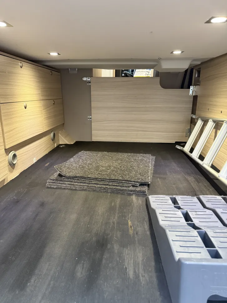 Fahrzeugbild Adria Twin Plus 640 SGX Automatik, 140PS #31