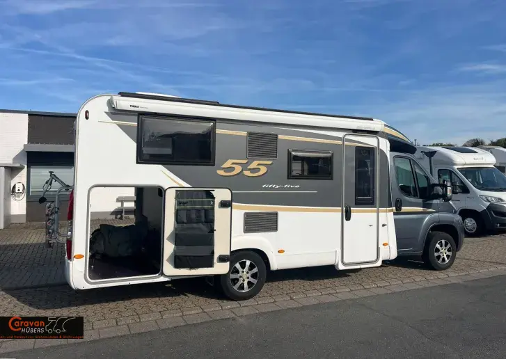 Fahrzeugbild Bürstner T-Modell T 690 G #38