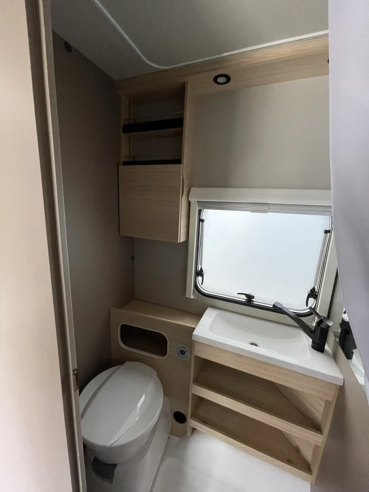 Fahrzeugbild Weinsberg CaraLife 470 EU Einzelbetten #14