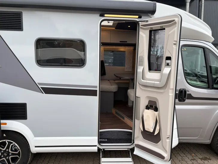 Fahrzeugbild Knaus L!VE TI 650 MEG PLATINUM SEL. MJ2027 #20