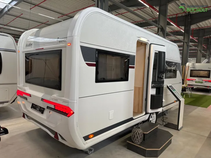 Fahrzeugbild Hobby De Luxe 460 UFe Modell 2027 #4