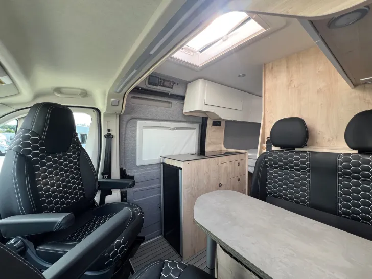 Fahrzeugbild Clever Van Spirit 600 #35