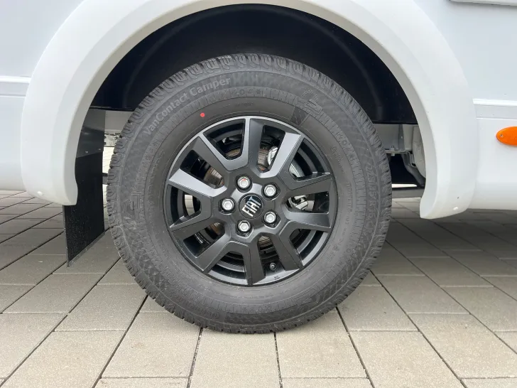 Fahrzeugbild Glücksmobil TEILINTEGRIERTE 741 EB #15