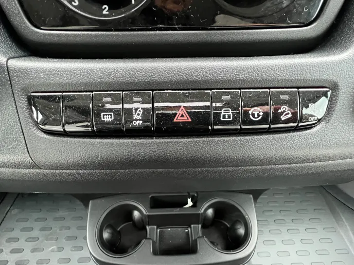 Fahrzeugbild Glücksmobil TEILINTEGRIERTE 741 EB #28