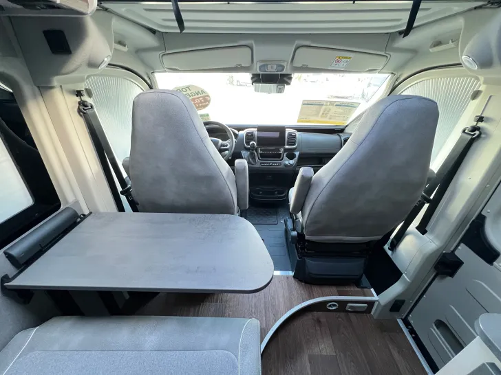 Fahrzeugbild Pössl H-Line Summit Shine 540 #23