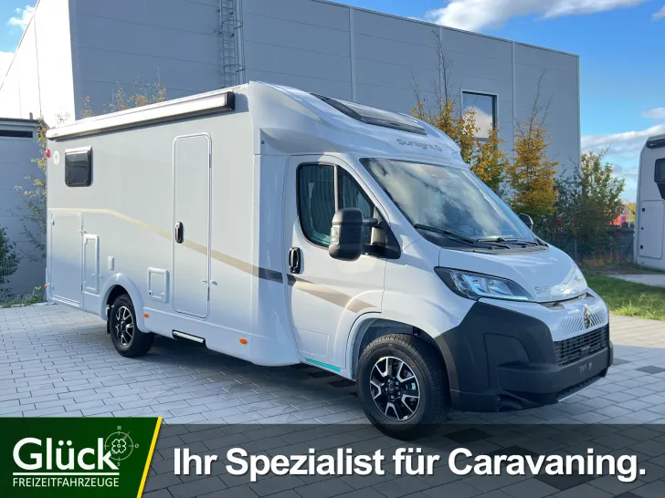 Fahrzeugbild Sunlight Sub TS 67 #1