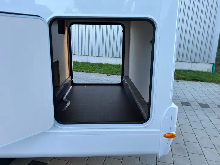 Fahrzeugbild Sunlight Sub TS 67 #8