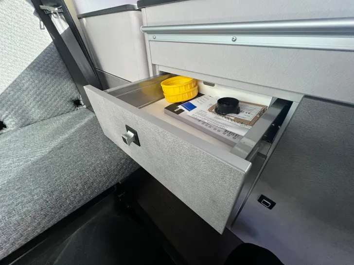 Fahrzeugbild Pössl Campster 145 #32