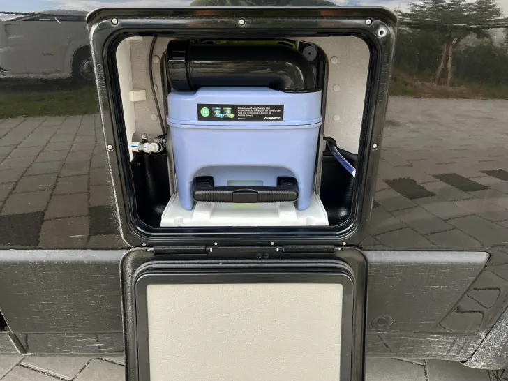 Fahrzeugbild Pössl H-Line Summit Shine 640 R #8