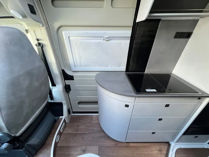 Fahrzeugbild Pössl H-Line Summit Shine 600 R #37