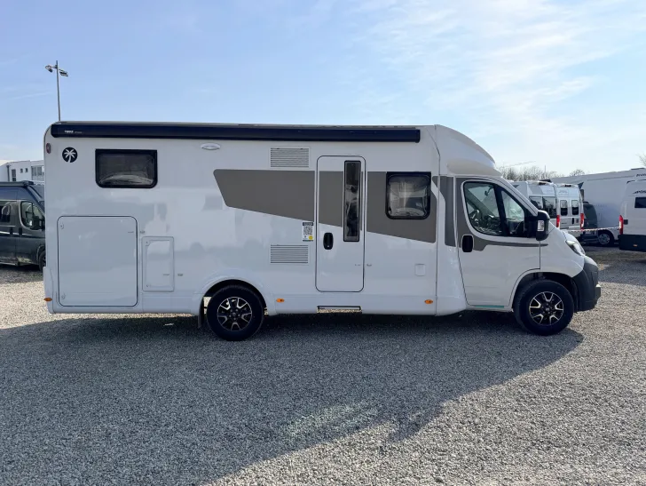 Fahrzeugbild Sunlight TEILINTEGRIERT T68C #6